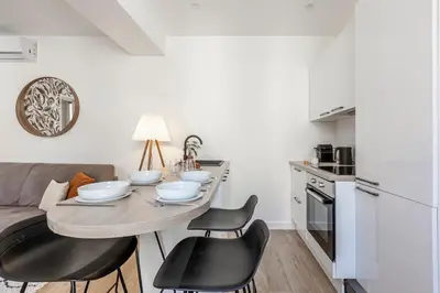 Cuisine ou kitchenette dans l'établissement B31#République#Marais#1BedRoom#Paris03#Air conditioning