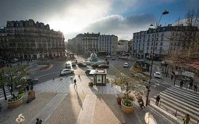 Vue générale sur Paris ou vue de la ville depuis l'appartement
