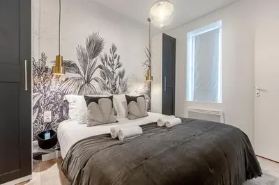 Un ou plusieurs lits dans un hébergement de l'établissement B21#République#Marais#3BedRooms#Paris03#Air-conditioning