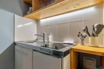 Cuisine ou kitchenette dans l'établissement Semard - KP - Ideal apartment for 4 people - PARIS 9ème