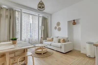 Coin salon dans l'établissement L'ouest - LB - Magnificent flat - 4 people