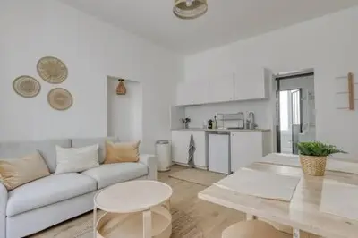 Cuisine ou kitchenette dans l'établissement L'ouest - LB - Magnificent flat - 4 people