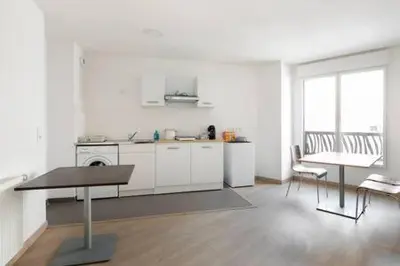 Plan de l'établissement JBA 401 - KP - Cozy Apt for 6 in St Denis