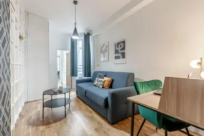 Coin salon dans l'établissement A32#Republique # Marais # 1BedRoom # Paris03 # AC