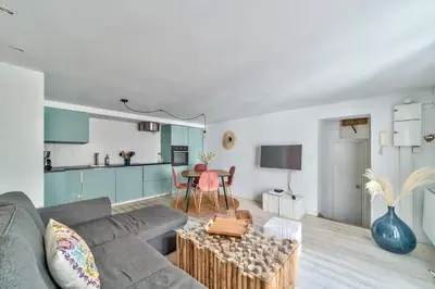 Cuisine ou kitchenette dans l'établissement GuestReady - Elegant 2BR Ap in Saint-Martin