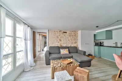 Cuisine ou kitchenette dans l'établissement GuestReady - Elegant 2BR Ap in Saint-Martin