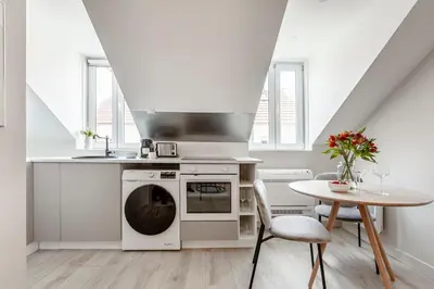 Cuisine ou kitchenette dans l'établissement A43 Republic # 1BedRoom # Marais # Paris03 # AC