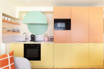 Cuisine ou kitchenette dans l'établissement Paris Home Collection - Serviced Apartments Champs-Elysées - Rue de Ponthieu