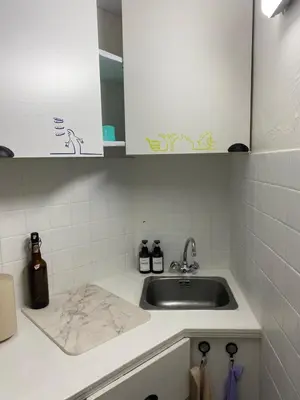 Plan de l'établissement Loge, Studio facing Gare du Nord
