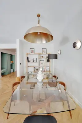 Coin salon dans l'établissement Magnifique appartement 140 m2 avec terrasse - bail mobilité