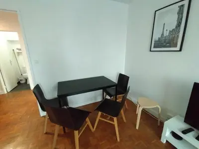 Plan de l'établissement Cozy 1 bedroom Apartment La Defense