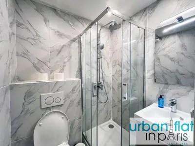 Salle de bains dans l'établissement Urban Flat 31 - Lovely Triplex in Paris