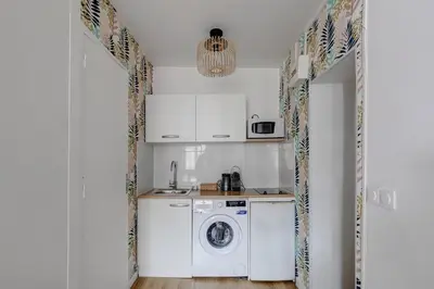 Cuisine ou kitchenette dans l'établissement 582 Pretty - Cosy studio in Paris