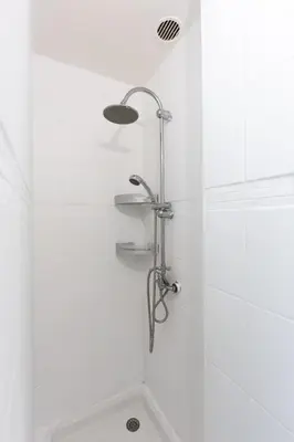 Salle de bains dans l'établissement Hyper Centre Villejuif à côté du M7 proche de Paris