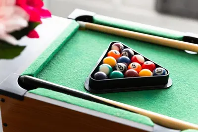 Billard dans l'établissement Hyper Centre Villejuif à côté du M7 proche de Paris