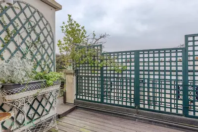 Balcon ou terrasse dans l'établissement Le Boursault - Stunning Penthouse, Terrace, Parking