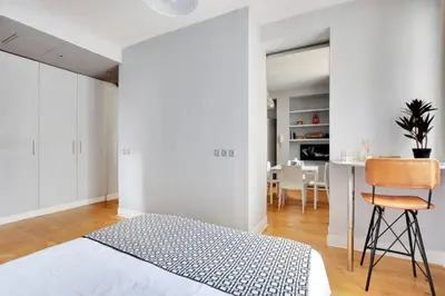 Un ou plusieurs lits dans un hébergement de l'établissement Elegant 2 pièces moderne - rue du Colisée