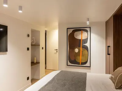 Un ou plusieurs lits dans un hébergement de l'établissement Luxury apartment -2BR-6P- Musée du Louvre