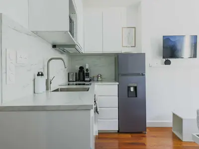 Cuisine ou kitchenette dans l'établissement Charming apartment-1BR-3P-Ternes