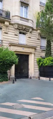 Plan de l'établissement Appartement avec vue sur la tour eiffel
