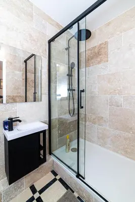Salle de bains dans l'établissement Triplex 50 m2 - Montorgueil & Marais