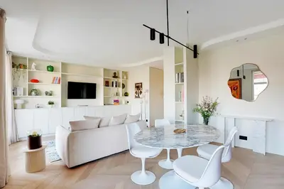 Télévision ou salle de divertissement dans l'établissement Riverside Chic Loft