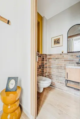 Salle de bains dans l'établissement Appartement central 2BDR - 6P le Marais
