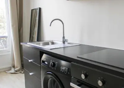 Cuisine ou kitchenette dans l'établissement Superb apartment 1BR 4P - Etoiles Ternes