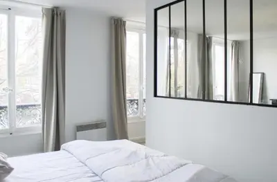 Un ou plusieurs lits dans un hébergement de l'établissement Superb apartment 1BR 4P - Etoiles Ternes