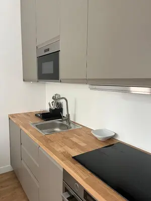 Cuisine ou kitchenette dans l'établissement Beautiful cozy apartment