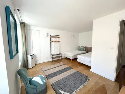 Un ou plusieurs lits dans un hébergement de l'établissement Outstanding and sunbathed 3 br