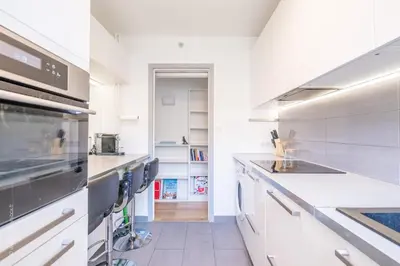 Cuisine ou kitchenette dans l'établissement Appartement - Roland-Garros & Parc des Princes