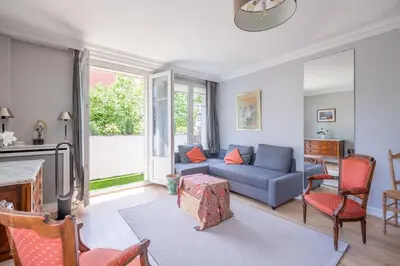 Coin salon dans l'établissement Appartement - Roland-Garros & Parc des Princes