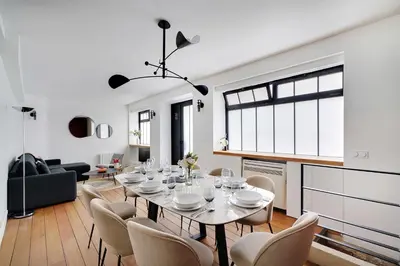 Coin salon dans l'établissement Chic apartment - 2BR 6P - Saint-Ambroise