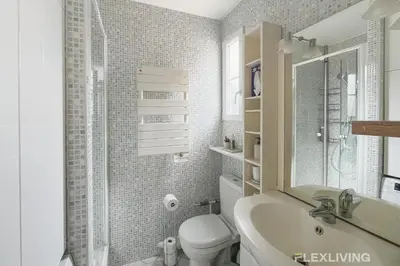 Salle de bains dans l'établissement Flexliving - One bedroom with balcony - Albert