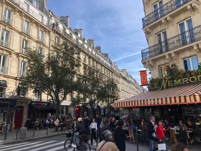 Clients de l'établissement 42ChercheMidi New 100m2 3BR Designer Flat in Paris 6th St Germain-des-Près