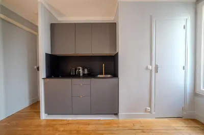 Cuisine ou kitchenette dans l'établissement Majestic Suite
