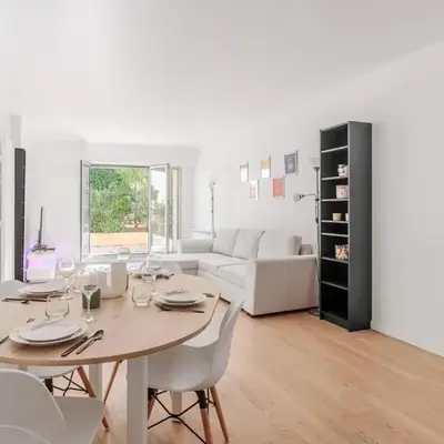 Beautiful 4P Apartment with Garden - Paris 16th