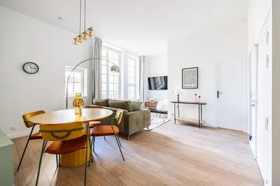 Télévision ou salle de divertissement dans l'établissement Apartment 4pers#1BedRoom#Mouffetard#Sorbonne