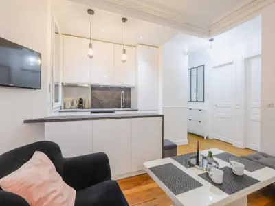 Cuisine ou kitchenette dans l'établissement Charming apartment - 2BR 4P- Javel