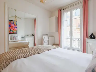Un ou plusieurs lits dans un hébergement de l'établissement Charming apartment - 2BR 4P- Javel