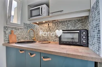 Cuisine ou kitchenette dans l'établissement PARIS with Love !