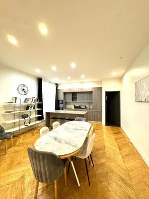 Cuisine ou kitchenette dans l'établissement Appartements Auteuil Paris 16
