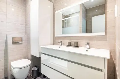 Salle de bains dans l'établissement GuestReady - Bright charm with a terrace