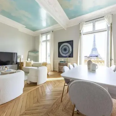 Exceptional Eiffel Tower Gem 4BED 8P in Trocadero