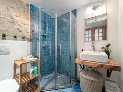 Salle de bains dans l'établissement Studio Cosy Paris Centre République Marais