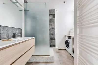 Salle de bains dans l'établissement Charming Property with Open Views