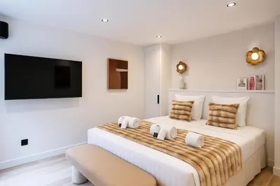 Un ou plusieurs lits dans un hébergement de l'établissement Chic Studio Charonne, Haut-Marais