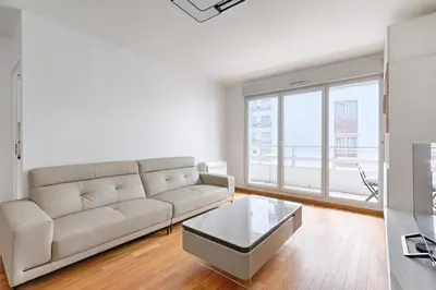 Coin salon dans l'établissement Saint Denis Leon Nozal Magnifique Apartment 5P