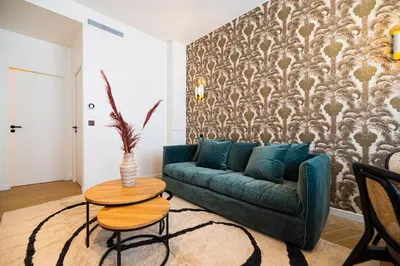 Coin salon dans l'établissement 2Cozy1BR#Exhibition Centre